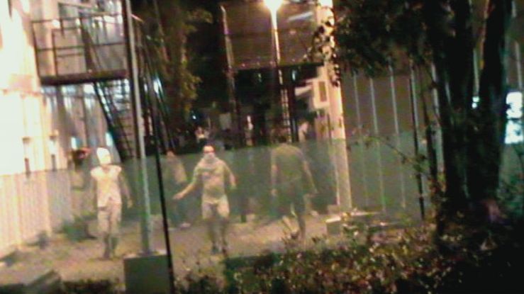 Chasing Asylum (2016)